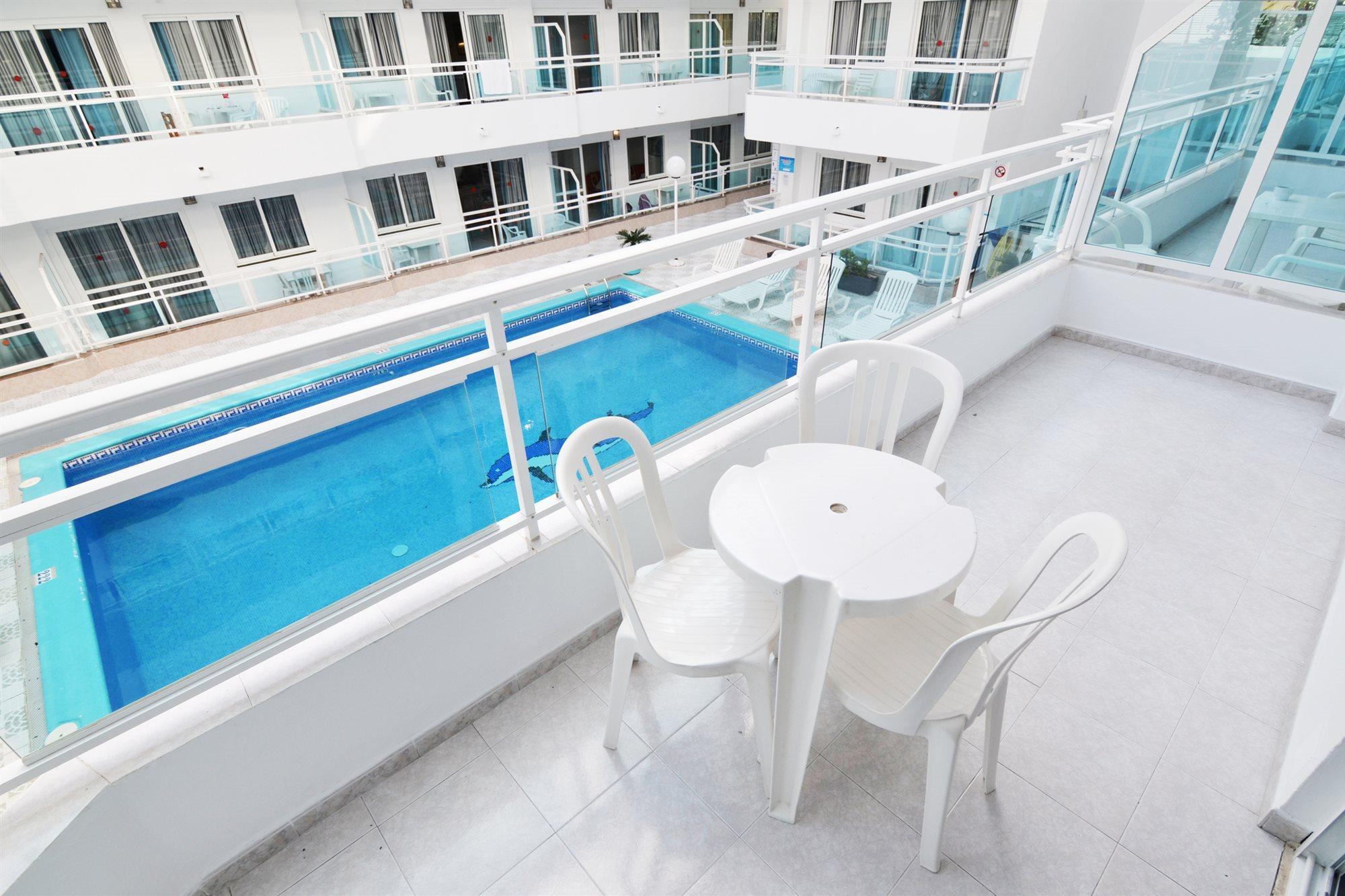 Vibra Jabeque Blue Apartments Es Cana Eksteriør billede